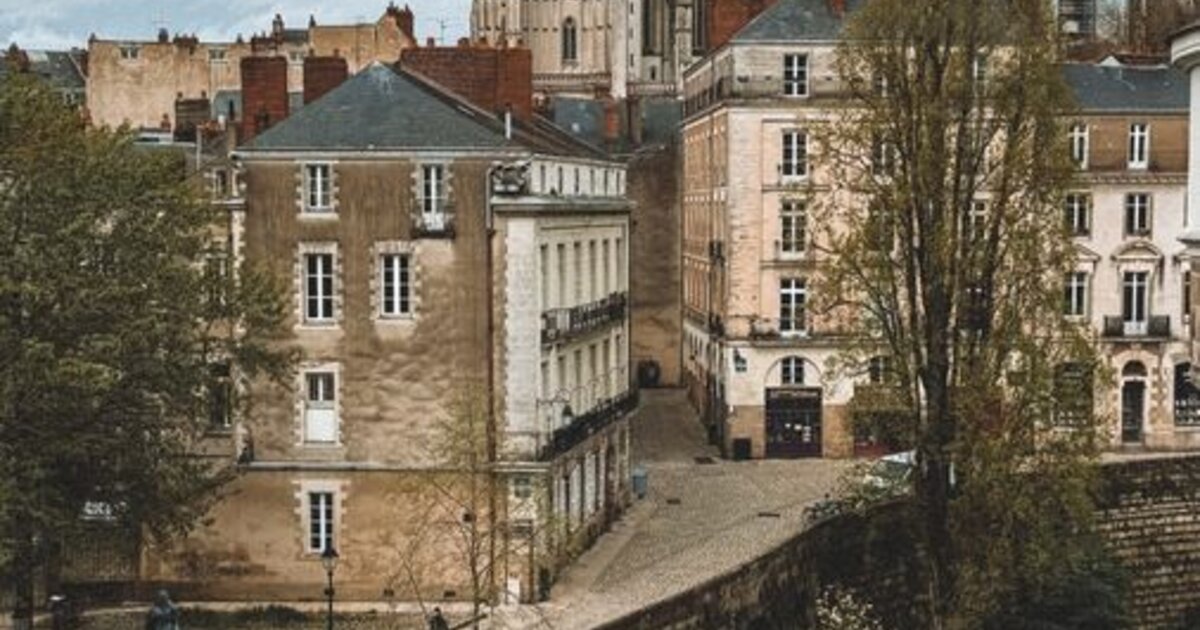 Réparation montre Nantes — service horloger par envoi postal depuis Nantes Métropole