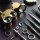 Changer un bracelet de montre cuir : le guide complet 2026