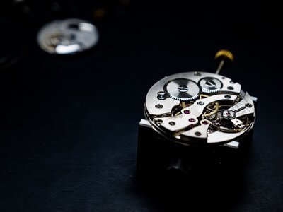Réparation montre Casio : guide complet — G-Shock, F-91W, prix