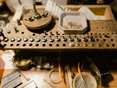 Pièces détachées de montre : quand une montre est-elle vraiment irréparable ?